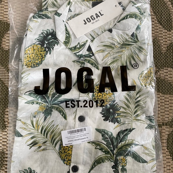 Jogal Hawaiian Shirt and Shorts - Picture 3 of 4
